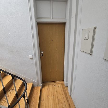 Comfy 3 Bedroom Apartment Campo De Ourique Lissabon Exterior foto