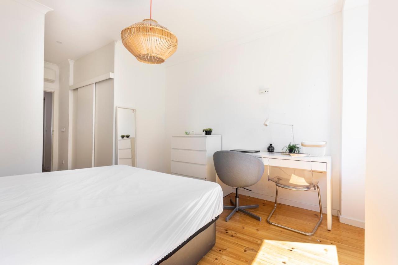 Comfy 3 Bedroom Apartment Campo De Ourique Lissabon Exterior foto
